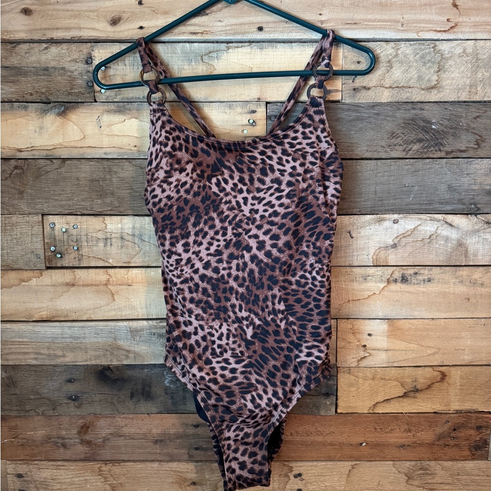 New Time and Tru Leopard Print One Piece Swimsuit Brown and Black